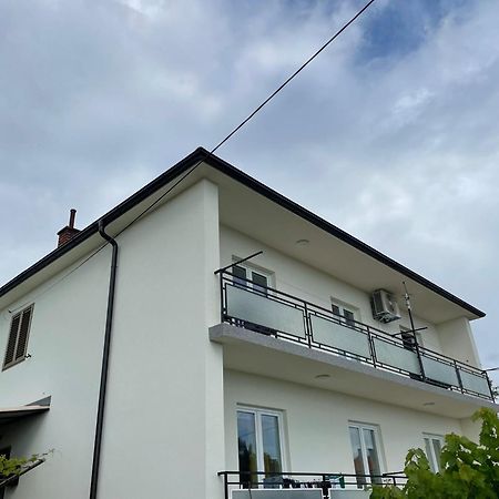 Apartment " So" Zengg Kültér fotó